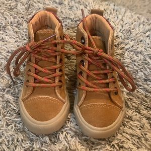 Wheat color with red checkered pattern toddler baby shoes size 5